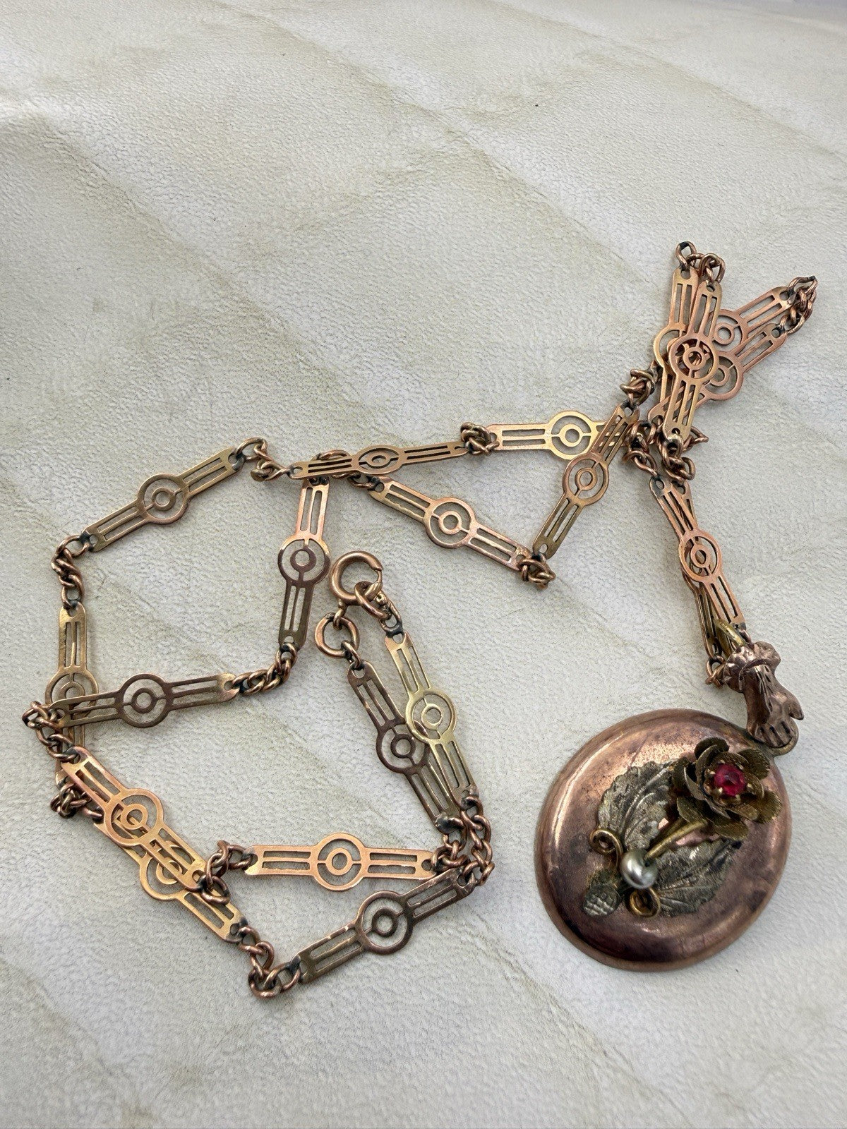 Collana antica in oro 6/7 kt con ciondolo floreale e pietra rossa, fine '800 – foto 11