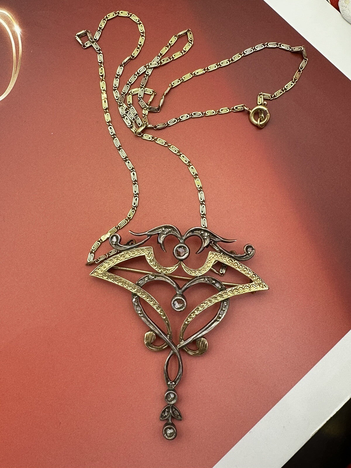 Collana con pendente-spilla antico in oro 12 kt, argento e diamanti, primi '900 – foto 8