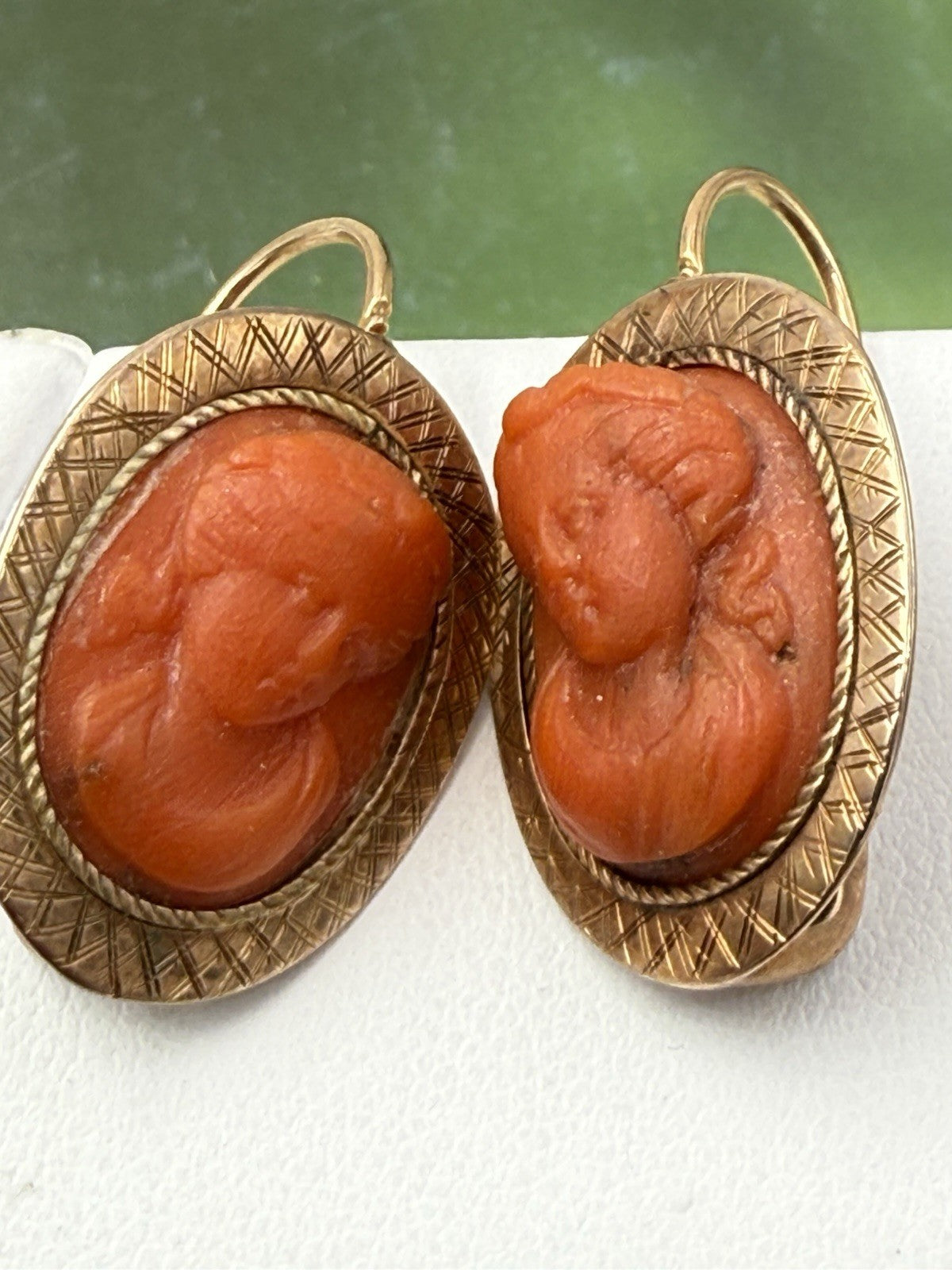 Orecchini antichi in oro rosso 6/7 kt con cammei di corallo, '800 – foto 16