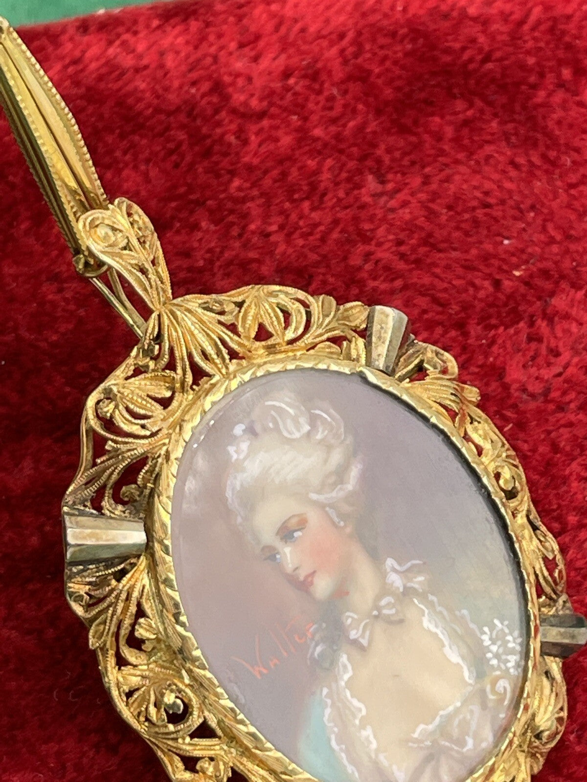 Collana antica con ciondolo-spilla miniatura in oro 18 kt, inizi '900 – foto 3