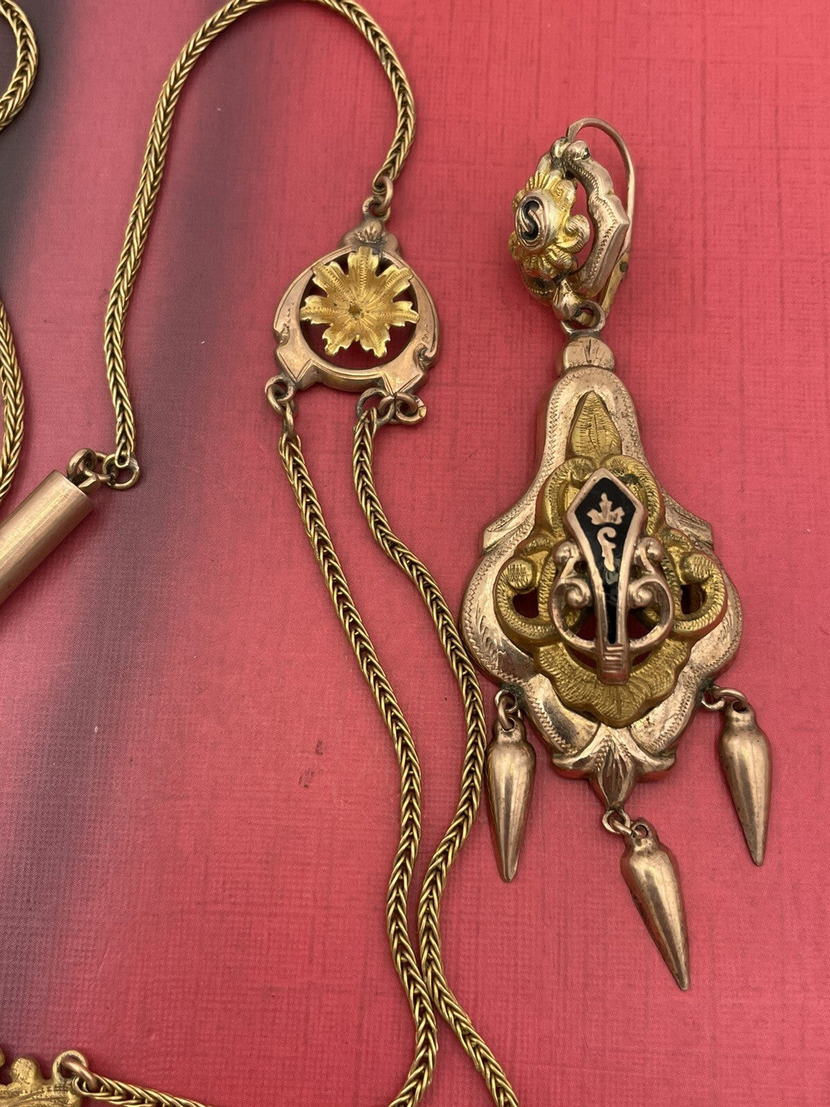 Parure borbonica collana e orecchini in oro 6/7 kt con smalti neri, fine '800 – foto 12