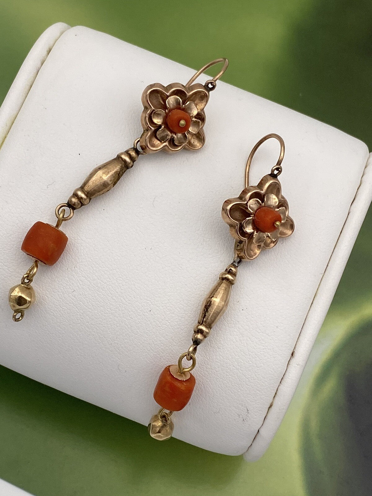 Orecchini antichi in oro rosso 6/7 kt con corallo mediterraneo, fine '800 – foto 4