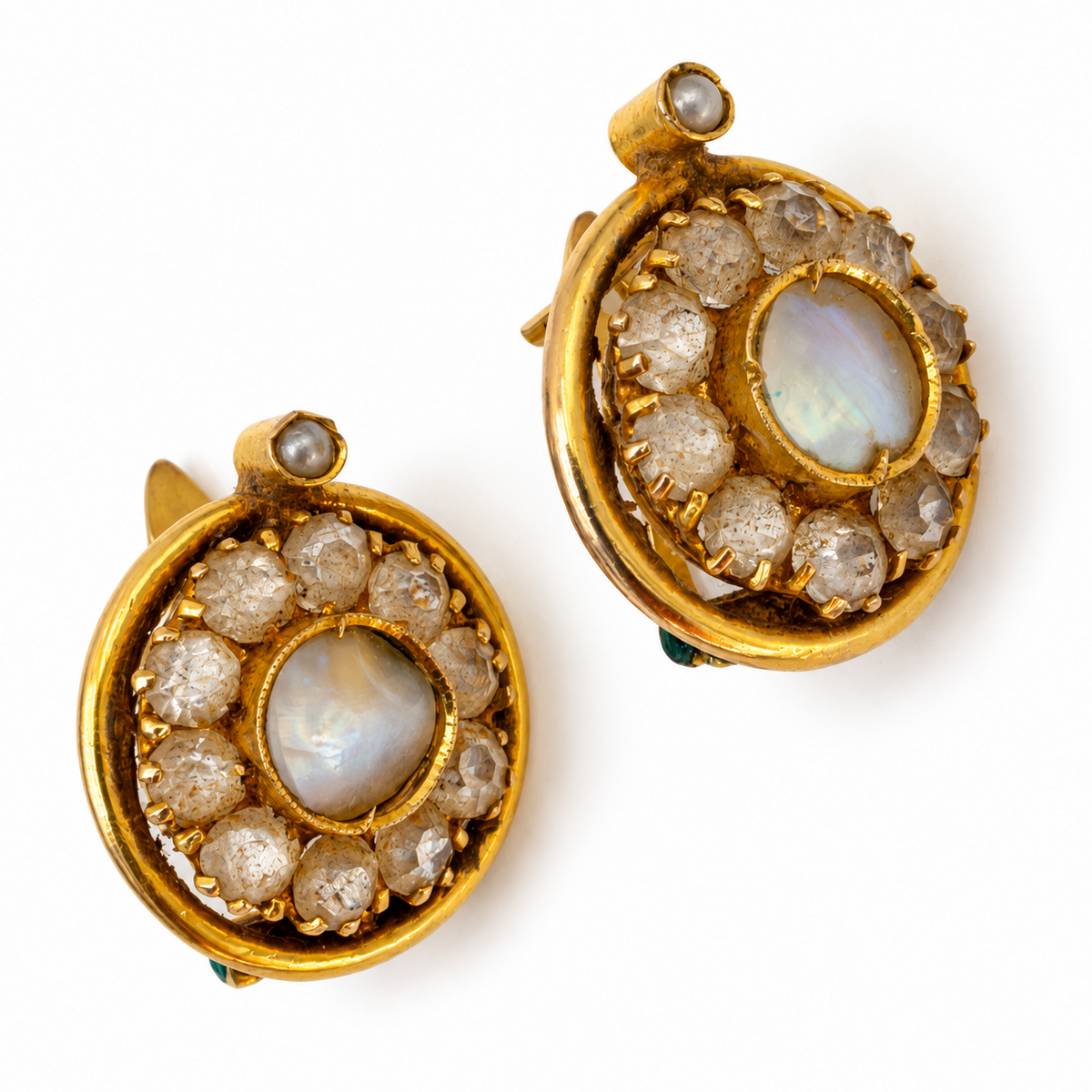 Orecchini antichi in oro 12 kt con madreperla e paste vitree, inizi '900