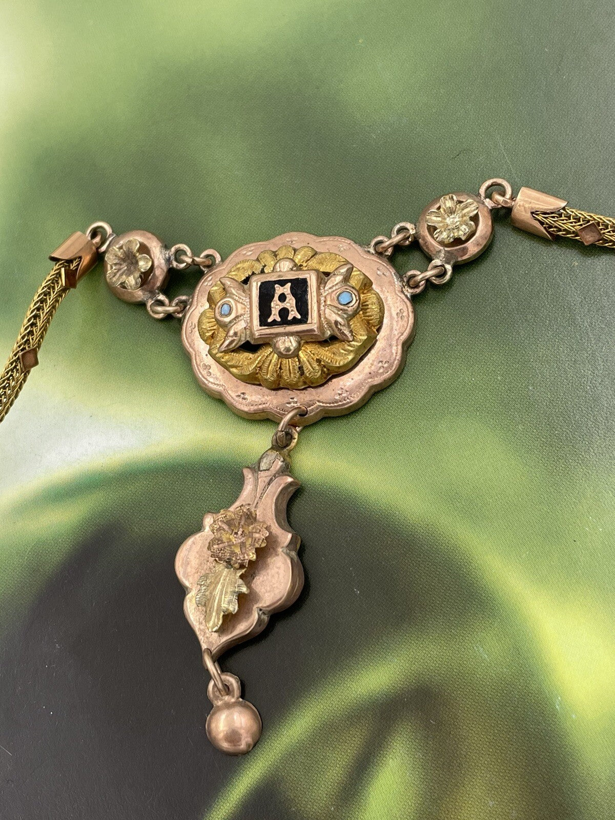 Collana antica in oro 6/7 kt con centrale smaltato Amor, fine '800 – foto 6