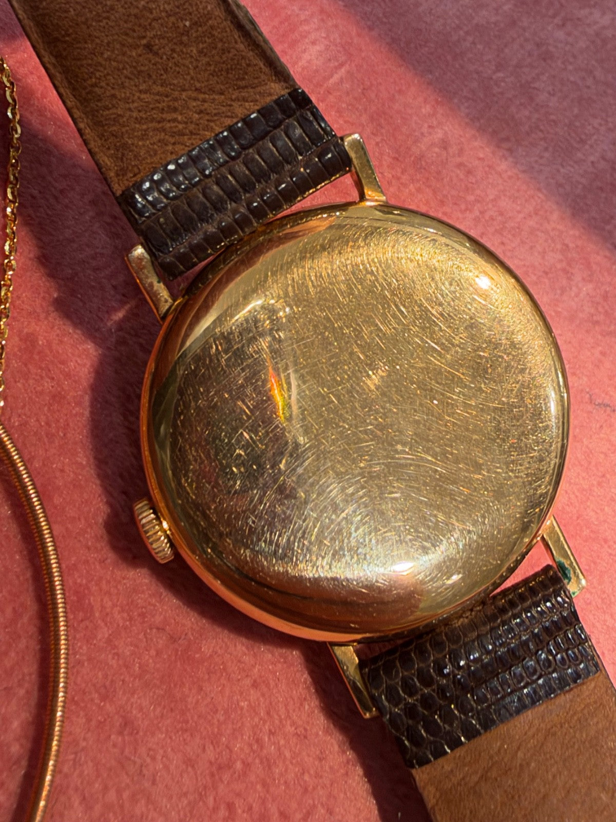 Orologio IWC Schaffhausen calibro 60 in oro 18 kt, anni '40 – foto 21