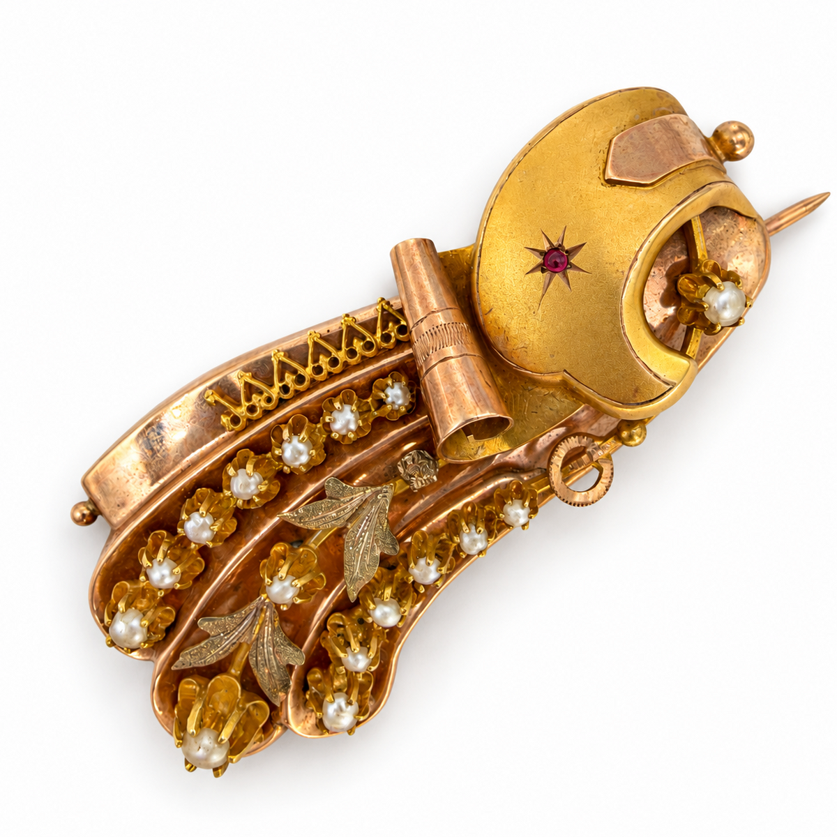 Spilla borbonica in oro 6/7 kt con volute, foglie e microperle, fine '800