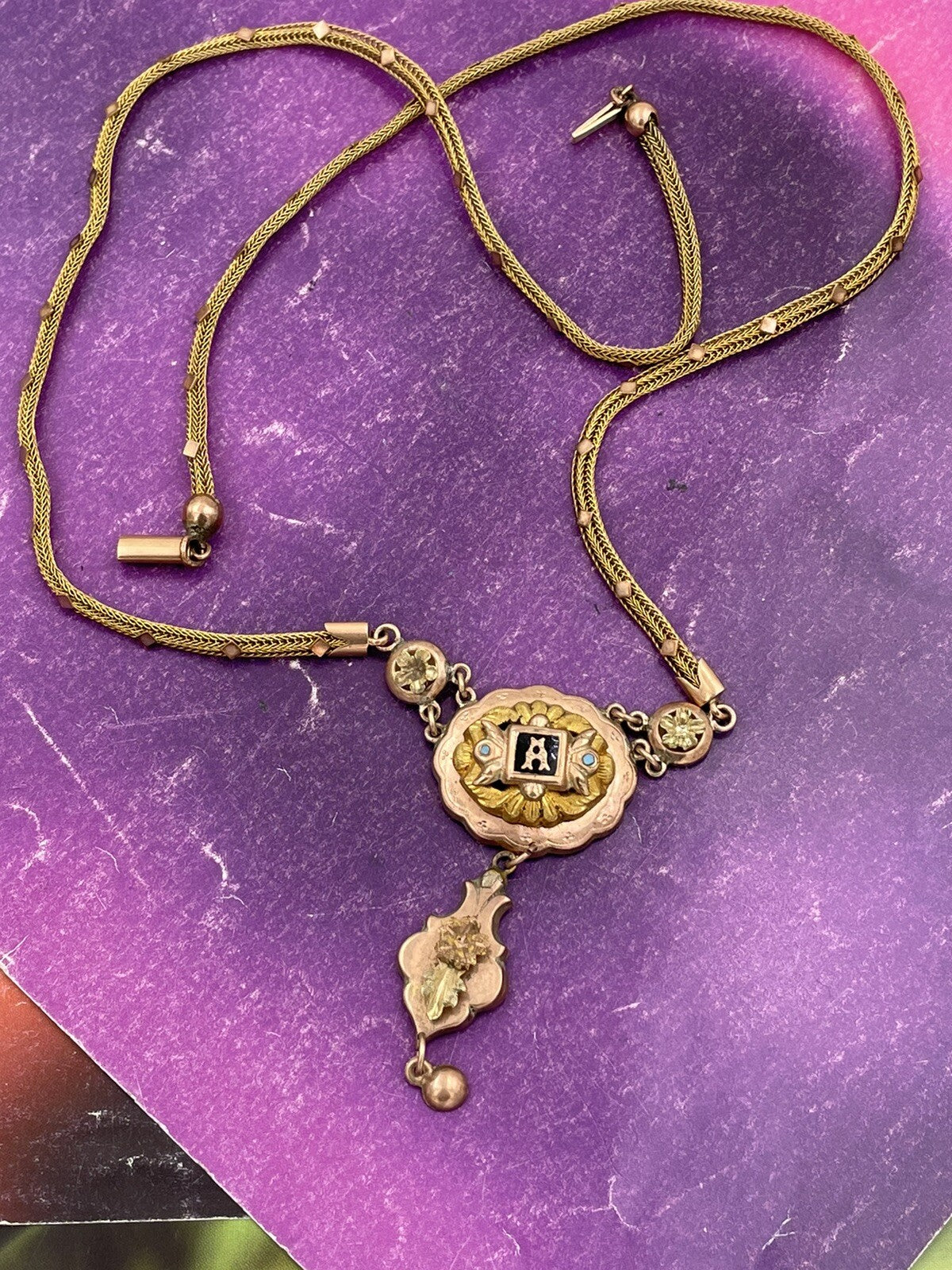Collana antica in oro 6/7 kt con centrale smaltato Amor, fine '800 – foto 9