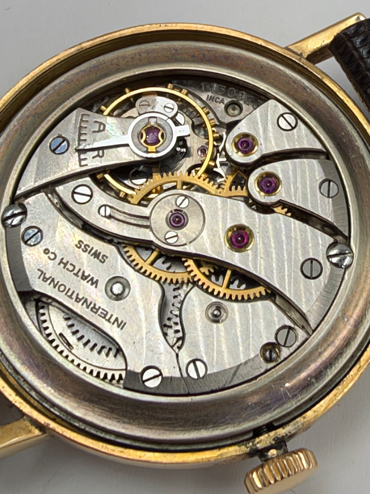 Orologio IWC Schaffhausen calibro 60 in oro 18 kt, anni '40 – foto 17