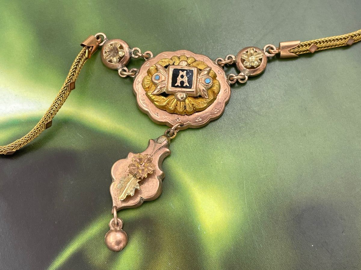 Collana antica in oro 6/7 kt con centrale smaltato Amor, fine '800 – foto 10