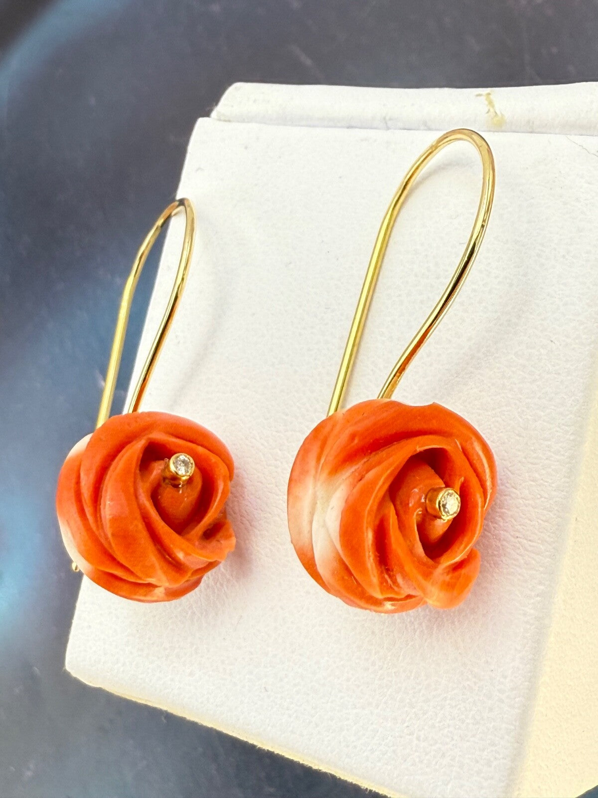 Orecchini a rosa in corallo cerasuolo con brillanti, oro 18 kt – foto 8