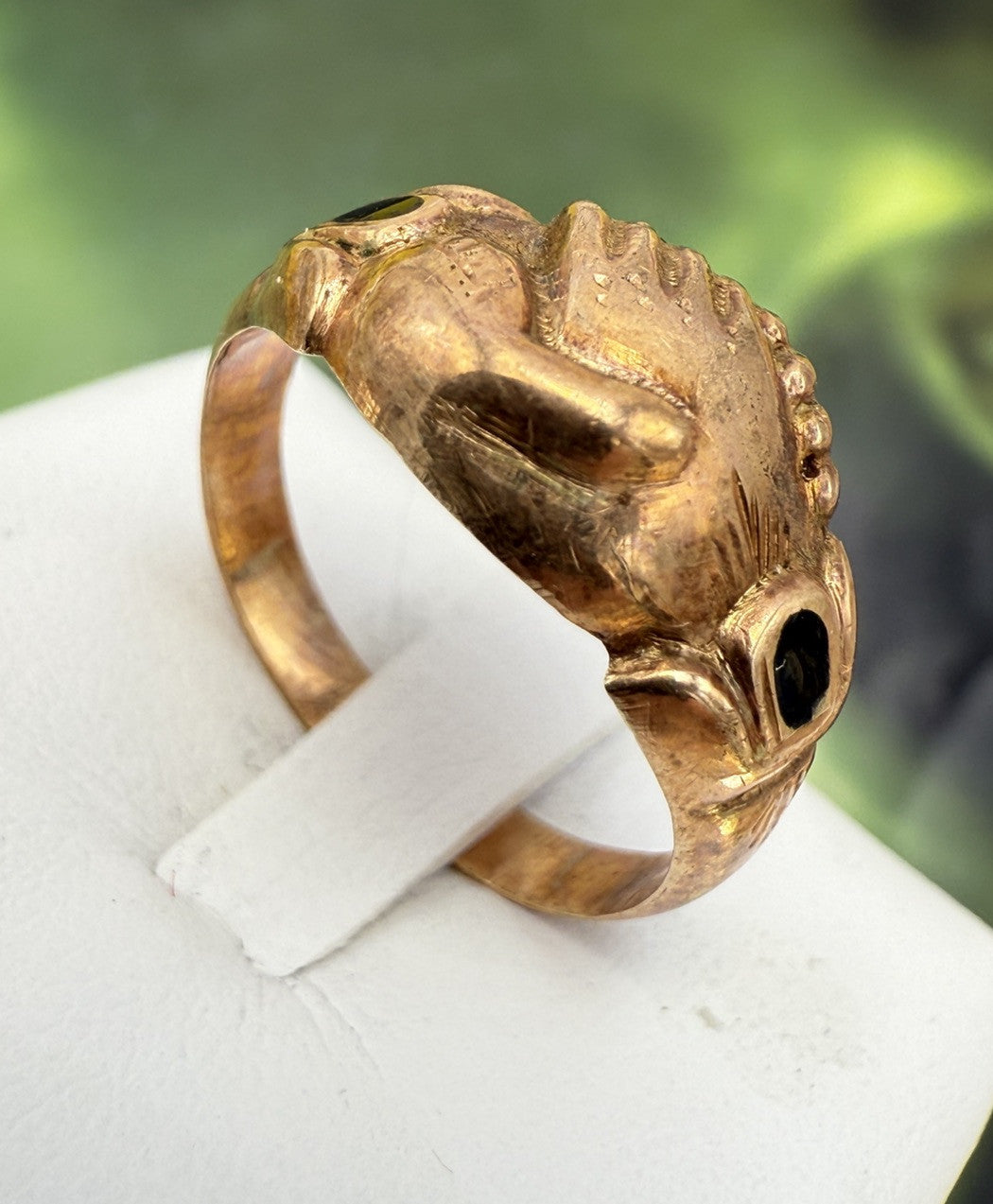 Anello borbonico Legame d'amore in oro 6/7 kt con smalti, fine '800 – foto 5