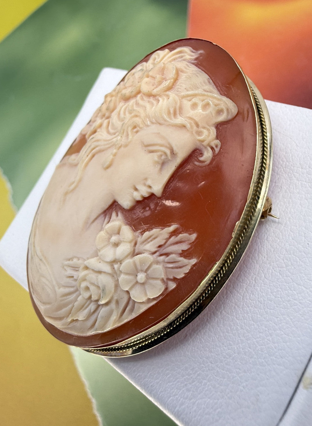 Spilla ciondolo con cammeo in conchiglia volto di donna, oro 18 kt – foto 5